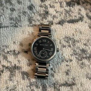 Michael Kors Skylar silver toned watch